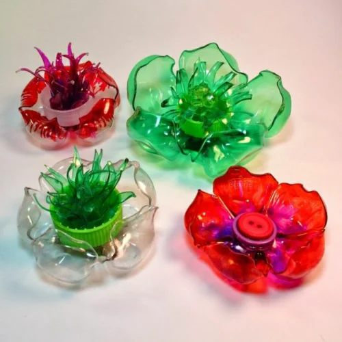 bricolage-bouteille-plastique-fleurs-en-bouteilles-plastiques-colorees.webp